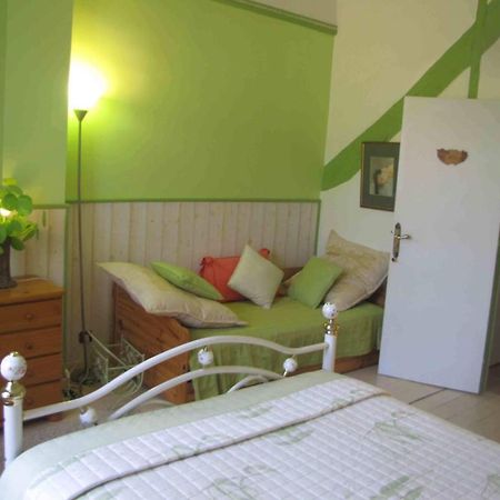 Chambres D'Hotes Les Pensees Douces Auxerre Quarto foto